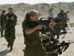 ABD'li kadın askerlerden ilgin dava
