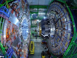 CERN deneyleri quot Higgs Bozonu quot na ışık tuttu