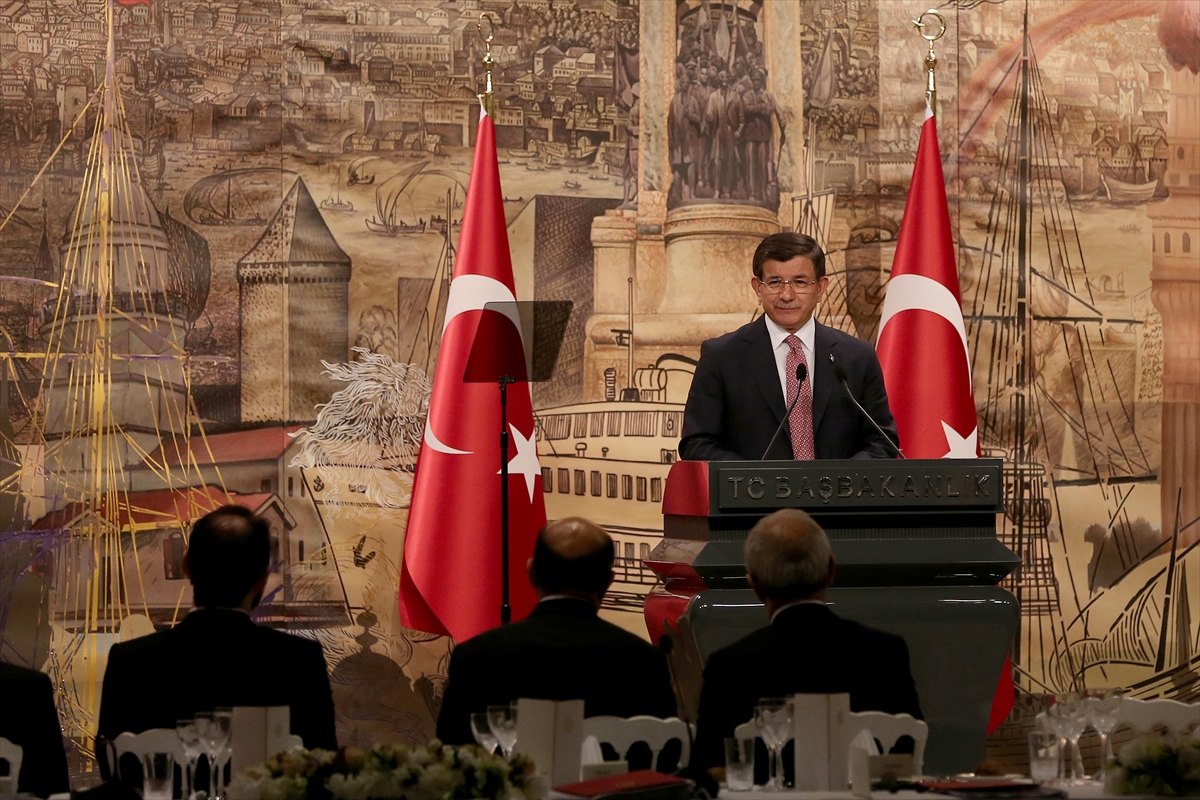 Başbakan Davutoğlu: 2016 çok daha iyi bir yıl olacak