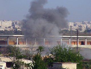 Halep'te varil bombalı saldırı 17 ölü