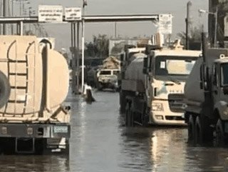 Irak'ta sel suları toplu mezar ortaya çıkardı