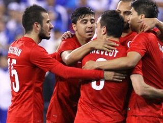 Türkiye-Danimarka maçı hangi kanalda