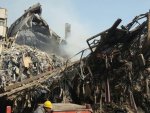 İran'da çöken bina enkazında 4 cansız bedene daha ulaşıldı