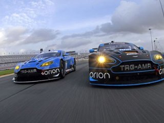Aston Martin çekimlerinin kamera arkası görüntüleri 