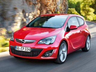 Opel Corsa yenilendi 