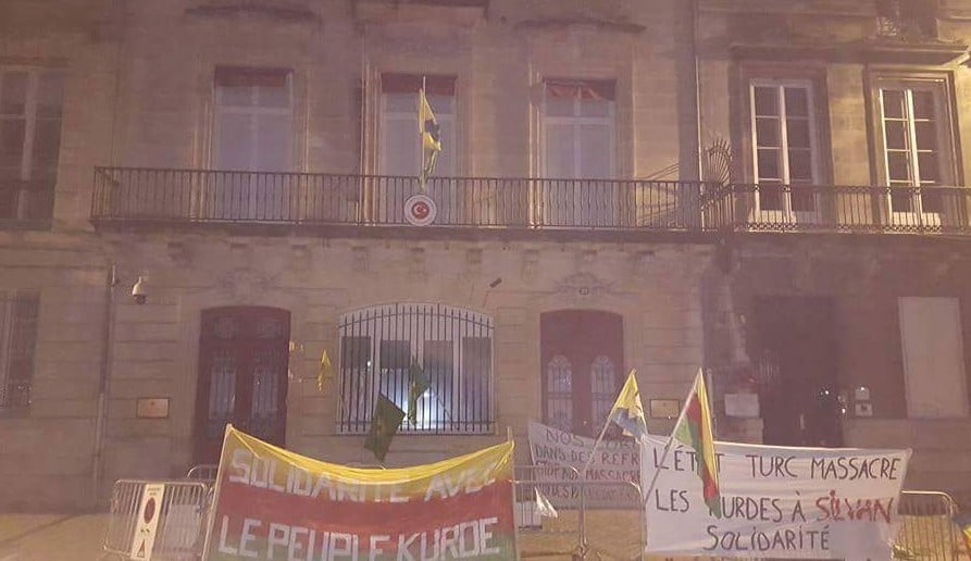Fransa'da Türk Konsolosluğu'na çirkin saldırı